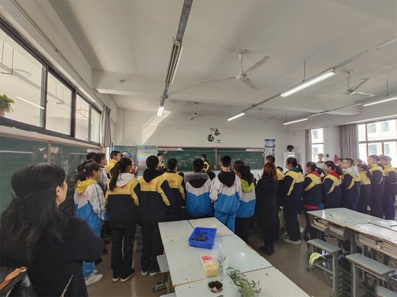 衡陽(yáng)市蒸湘區(qū)仁愛(ài)實(shí)驗(yàn)中學(xué)|衡陽(yáng)全日制|全寄宿|全封閉|半月假制初級(jí)中學(xué) 衡陽(yáng)市蒸湘區(qū)仁愛(ài)實(shí)驗(yàn)中學(xué)|衡陽(yáng)全日制|全寄宿|全封閉|半月假制初級(jí)中學(xué)